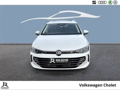 Photo 27 Volkswagen Passat  1.5 eHybrid 204 DSG6