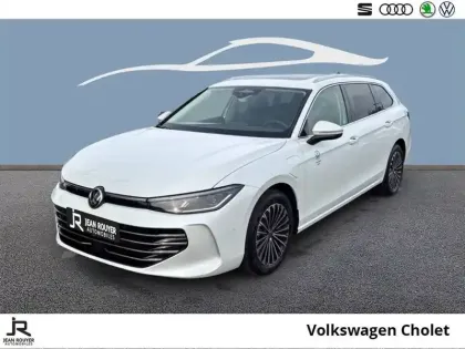 Photo 38 Volkswagen Passat  1.5 eHybrid 204 DSG6