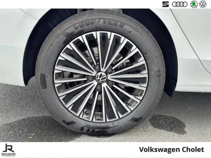Photo 26 Volkswagen Passat  1.5 eHybrid 204 DSG6
