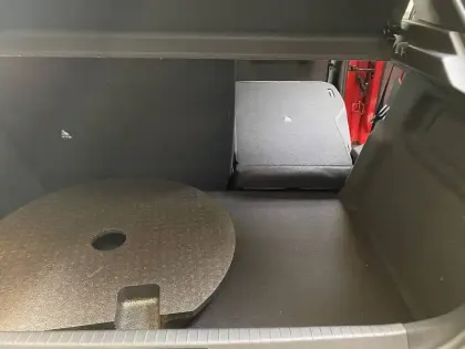 Photo 23 Peugeot 208  Hybrid 100 e-DCS6