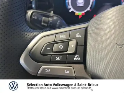 Photo 8 Volkswagen Tiguan  2.0 TDI 150ch R-Line Edition DSG7