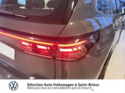 Photo 6 Volkswagen Tiguan  2.0 TDI 150ch R-Line Edition DSG7