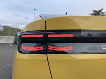 Photo 26 Ford Capri 286ch Extended Range 77kW Pack Premium RWD