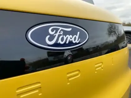 Photo 23 Ford Capri 286ch Extended Range 77kW Pack Premium RWD