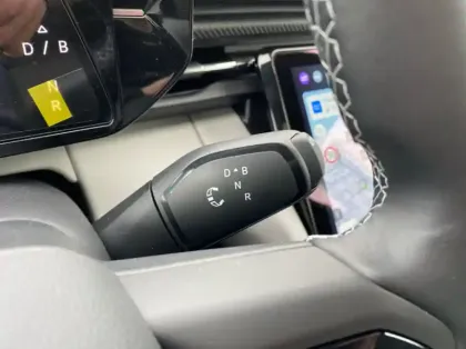 Photo 7 Ford Capri 286ch Extended Range 77kW Pack Premium RWD