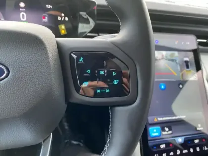 Photo 20 Ford Explorer 340ch 79kWh Extended Range Pack Premium AWD