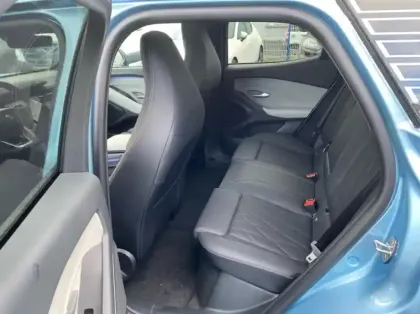 Photo 8 Ford Explorer 340ch 79kWh Extended Range Pack Premium AWD