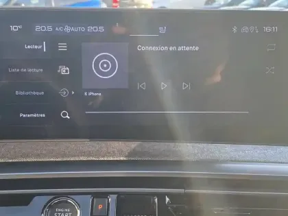 Photo 39 Peugeot 3008  Hybrid 136 e-DCS6