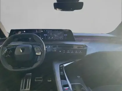 Photo 7 Peugeot 3008  Hybrid 136 e-DCS6