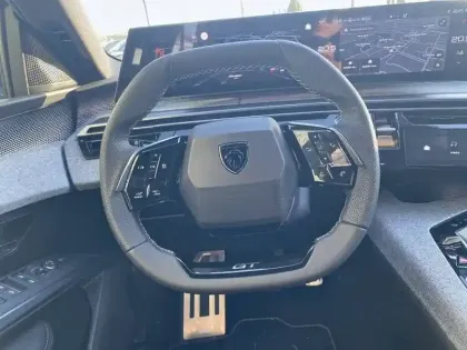 Photo 8 Peugeot 3008  Hybrid 136 e-DCS6