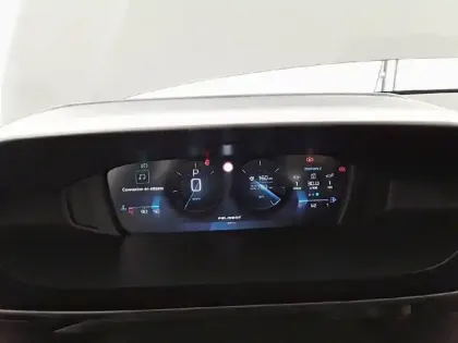 Photo 12 Peugeot 308  PureTech 130ch S&S EAT8