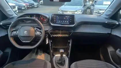 Photo 8 Peugeot 208  PureTech 100 S&S BVM6 Style