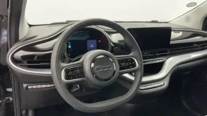 Photo 10 Fiat 500 C e 118 ch France Edition