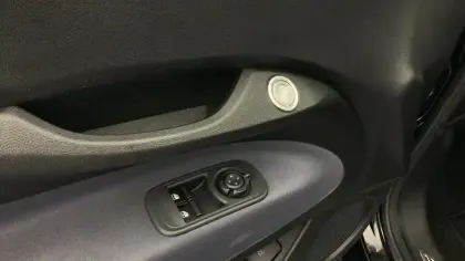 Photo 16 Fiat 500 C e 118 ch France Edition