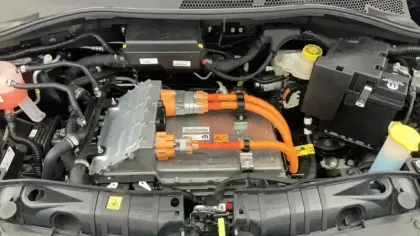 Photo 6 Fiat 500 C e 118 ch France Edition