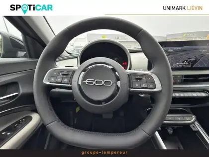 Photo 23 Fiat 600  1.2 Hybrid 100ch La Prima DCT6