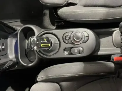 Photo 13 Mini Mini  Cooper SE 184ch Classic BVA 5CV