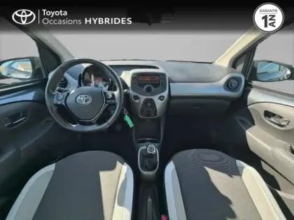 Photo 10 Toyota Aygo Gén. II Ph1 x-play 5