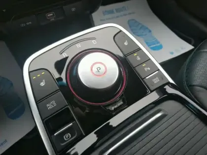 Photo 11 Kia Niro e- Premium 204ch