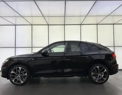 Photo 37 Audi Q5  Sportback 55 TFSIe 367 S tronic 7 Quattro