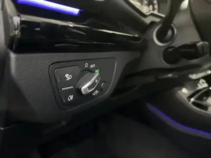 Photo 9 Audi Q5  Sportback 55 TFSIe 367 S tronic 7 Quattro