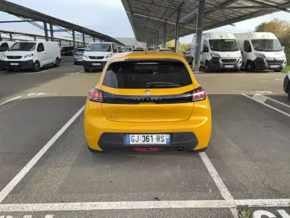 Photo 20 Peugeot 208  PureTech 75 S&S BVM5