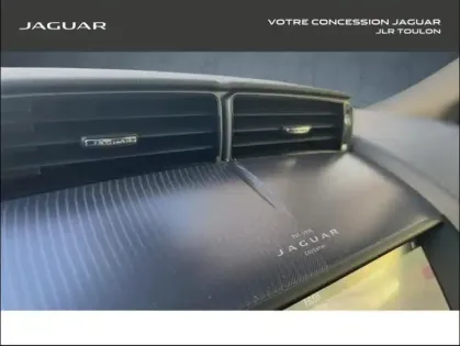 Photo 11 Jaguar F-Type Gén. I Ph3 R-Dynamic Black 2