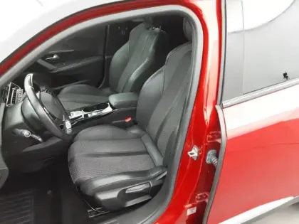 Photo 10 Peugeot 2008  Moteur électrique 136 ch