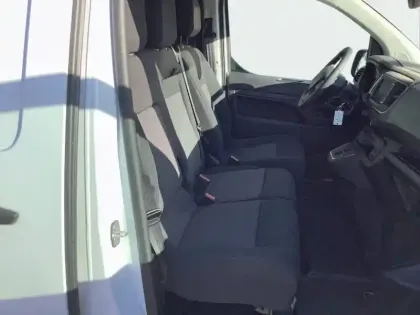 Photo 31 Peugeot Expert  FGN TOLE M ELECTRIQUE 75KWH 136CH