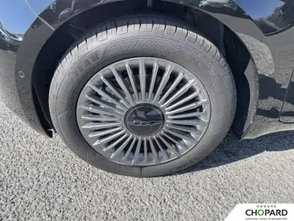 Photo 46 Fiat 500  e 118 ch