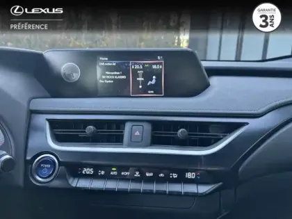 Photo 8 Lexus UX  300e Pack