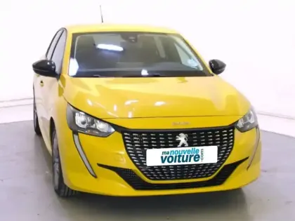 Photo 21 Peugeot 208  PureTech 75 S&S BVM5