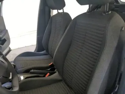 Photo 28 Peugeot 2008  PureTech 100 S&S BVM6