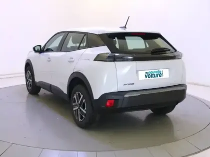 Photo 4 Peugeot 2008  PureTech 100 S&S BVM6