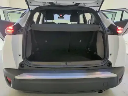 Photo 3 Peugeot 2008  PureTech 100 S&S BVM6