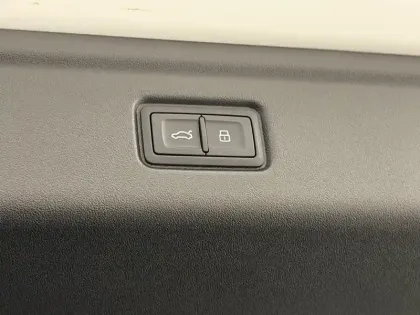 Photo 5 Audi A6  e-tron Avant Performance 367 ch 100 kWh