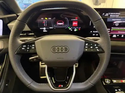 Photo 20 Audi A6  e-tron Avant Performance 367 ch 100 kWh