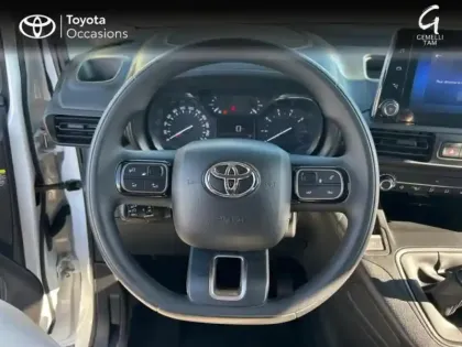 Photo 12 Toyota Proace  CITY Medium 100 D-4D Business RC23