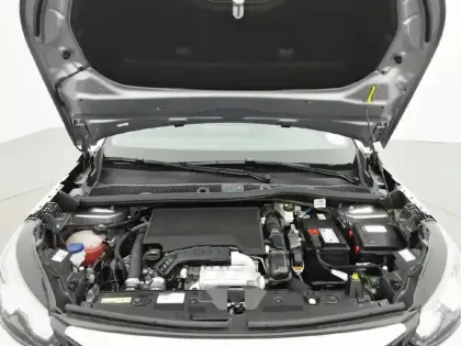 Photo 34 Peugeot 2008  PureTech 100 S&S BVM6