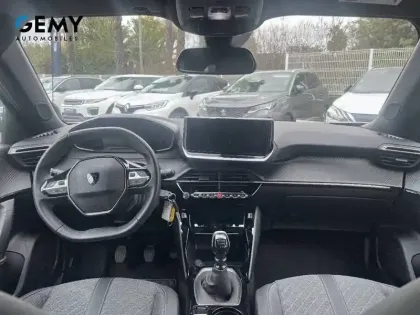 Photo 7 Peugeot 2008  PureTech 100 S&S BVM6