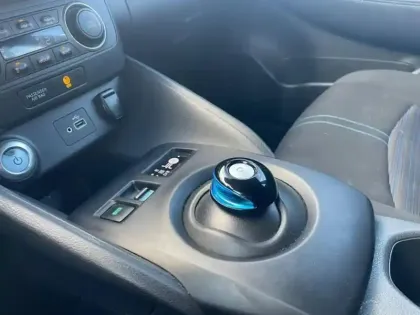 Photo 21 Nissan Leaf Gén. II Ph1 Acenta 5