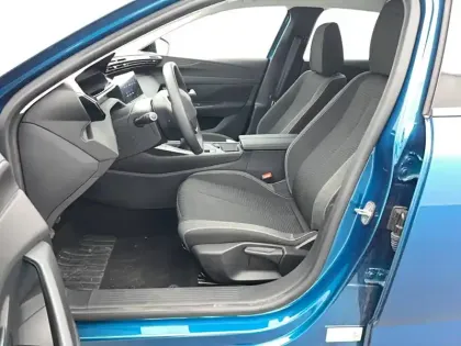 Photo 24 Peugeot 308  PureTech 130ch S&S BVM6