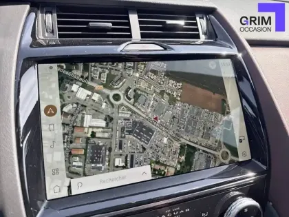 Photo 44 Jaguar E-Pace  P270e ch PHEV AWD BVA