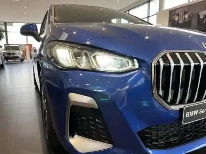 Photo 19 BMW Serie 2 Série 2 ActiveTourer 218d 150ch M Sport DKG7