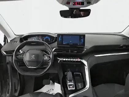 Photo 24 Peugeot 3008  Hybrid 225 e-EAT8