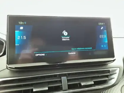 Photo 36 Peugeot 3008  Hybrid 225 e-EAT8