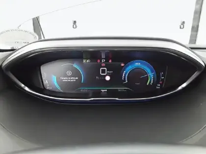 Photo 26 Peugeot 3008  Hybrid 225 e-EAT8