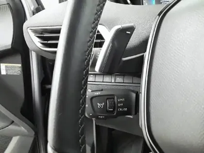 Photo 40 Peugeot 3008  Hybrid 225 e-EAT8