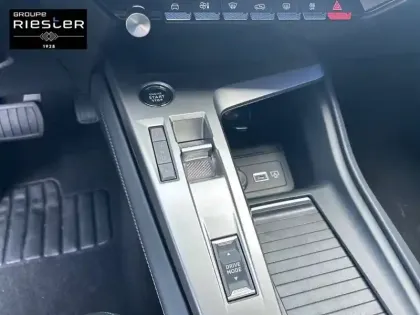 Photo 13 Peugeot 308  SW PureTech 130ch S&S EAT8