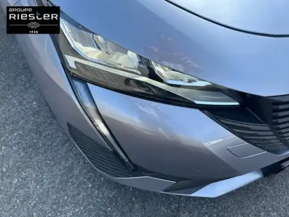 Photo 15 Peugeot 308  SW PureTech 130ch S&S EAT8